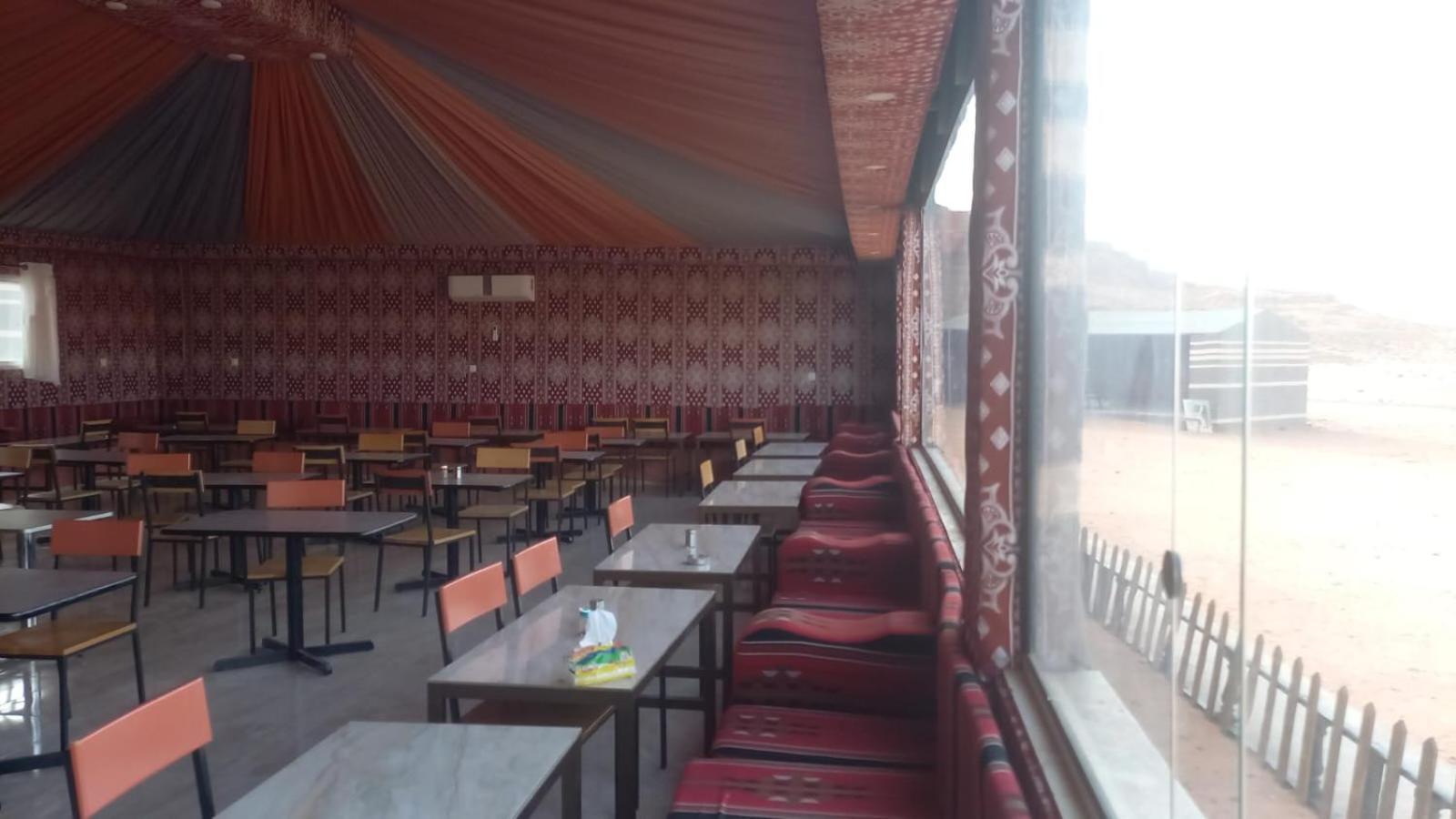 Al Raha Luxury Camp Hotel Wadi Rum Exterior photo