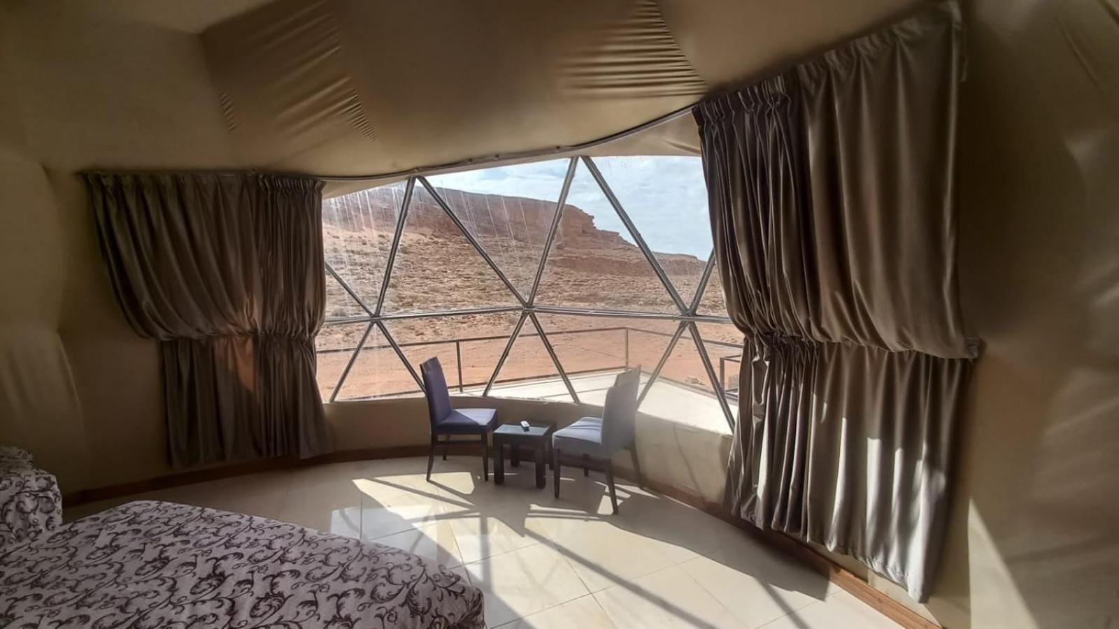 Al Raha Luxury Camp Hotel Wadi Rum Exterior photo