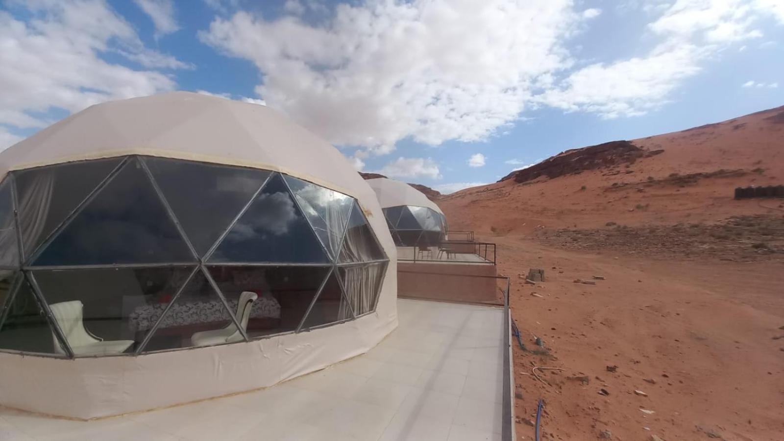 Al Raha Luxury Camp Hotel Wadi Rum Exterior photo