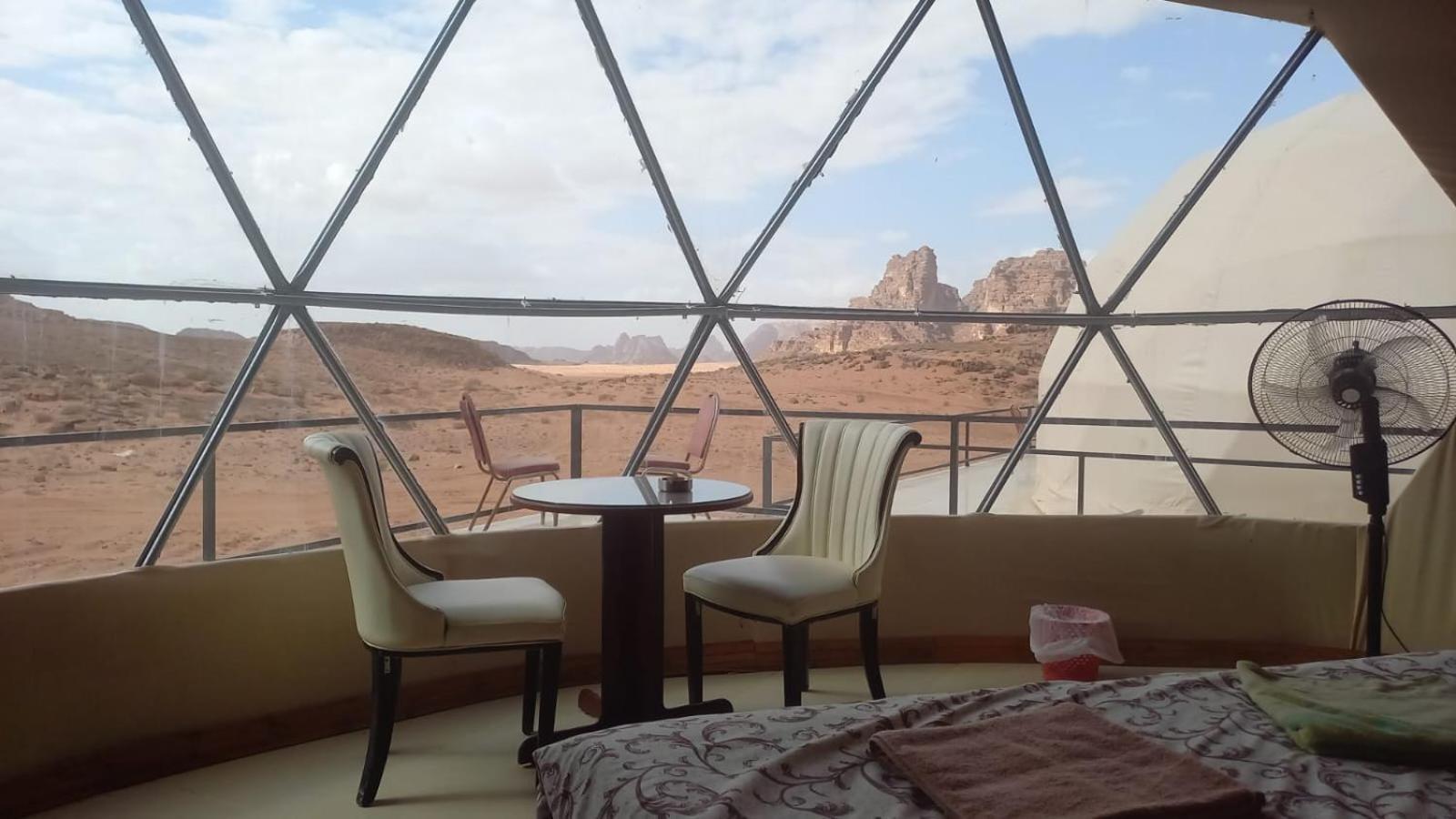 Al Raha Luxury Camp Hotel Wadi Rum Exterior photo