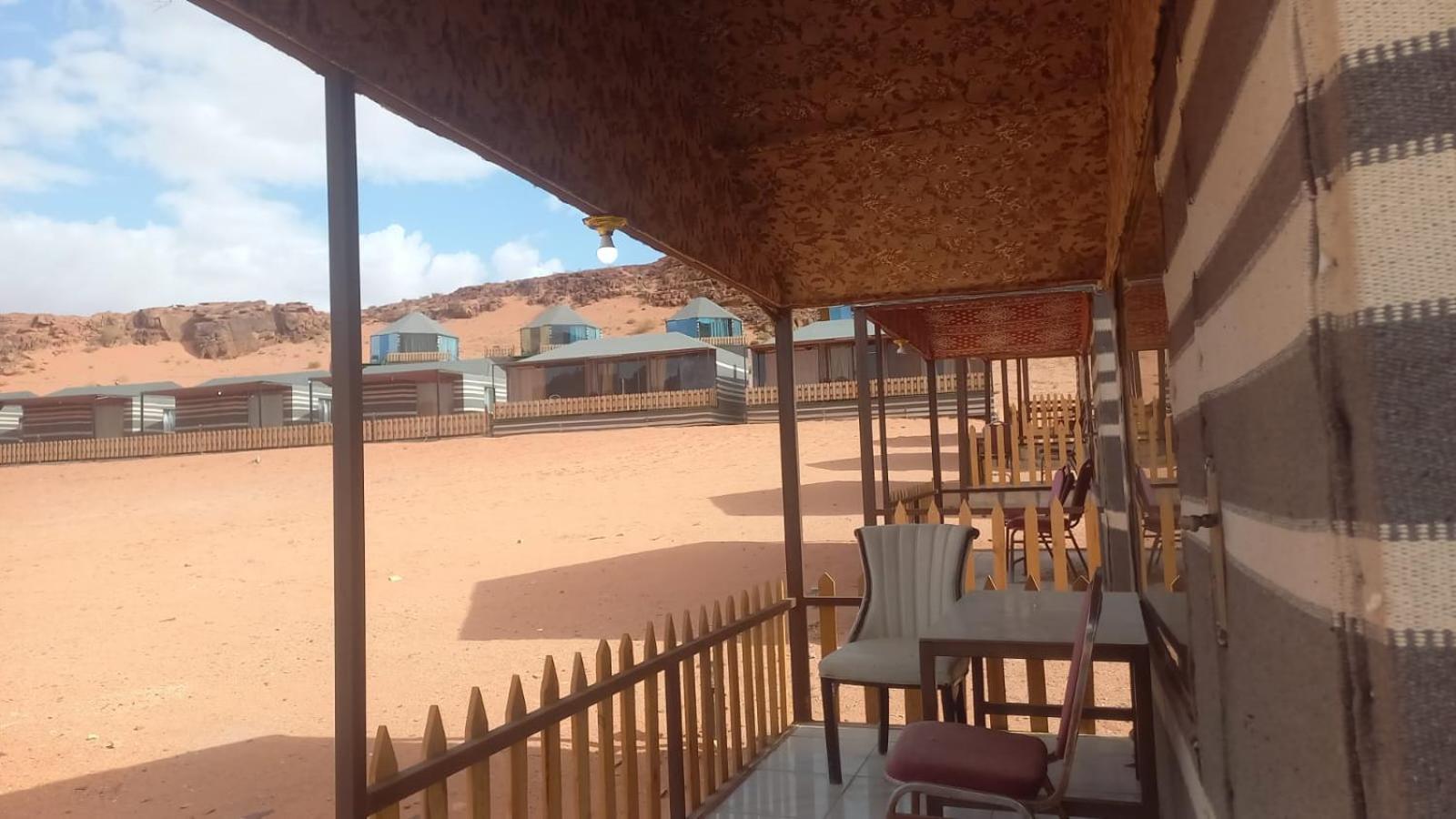 Al Raha Luxury Camp Hotel Wadi Rum Exterior photo