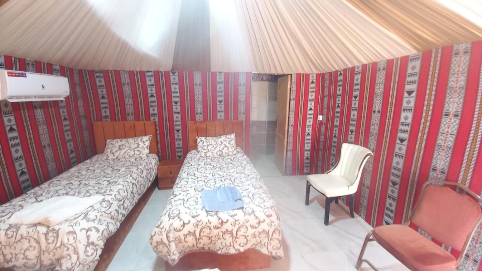 Al Raha Luxury Camp Hotel Wadi Rum Exterior photo