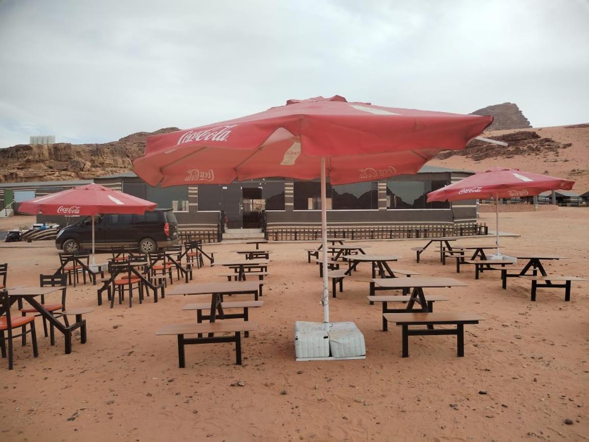 Al Raha Luxury Camp Hotel Wadi Rum Exterior photo