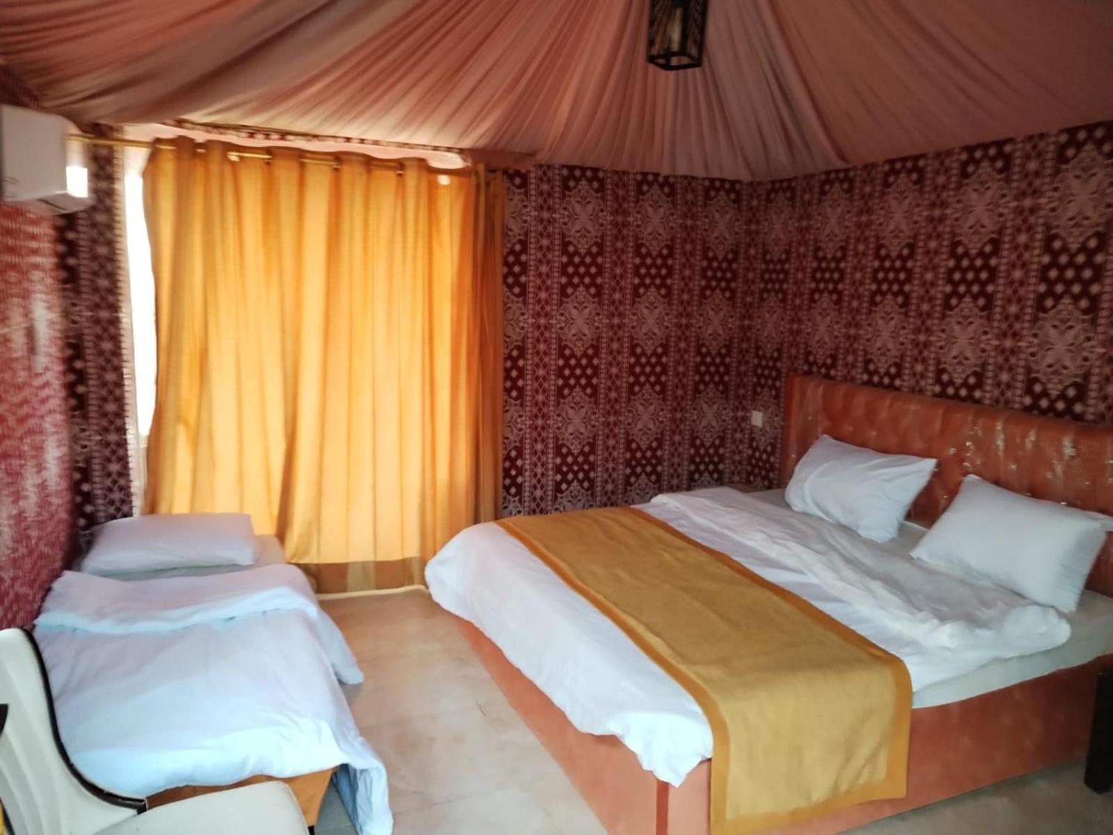 Al Raha Luxury Camp Hotel Wadi Rum Exterior photo