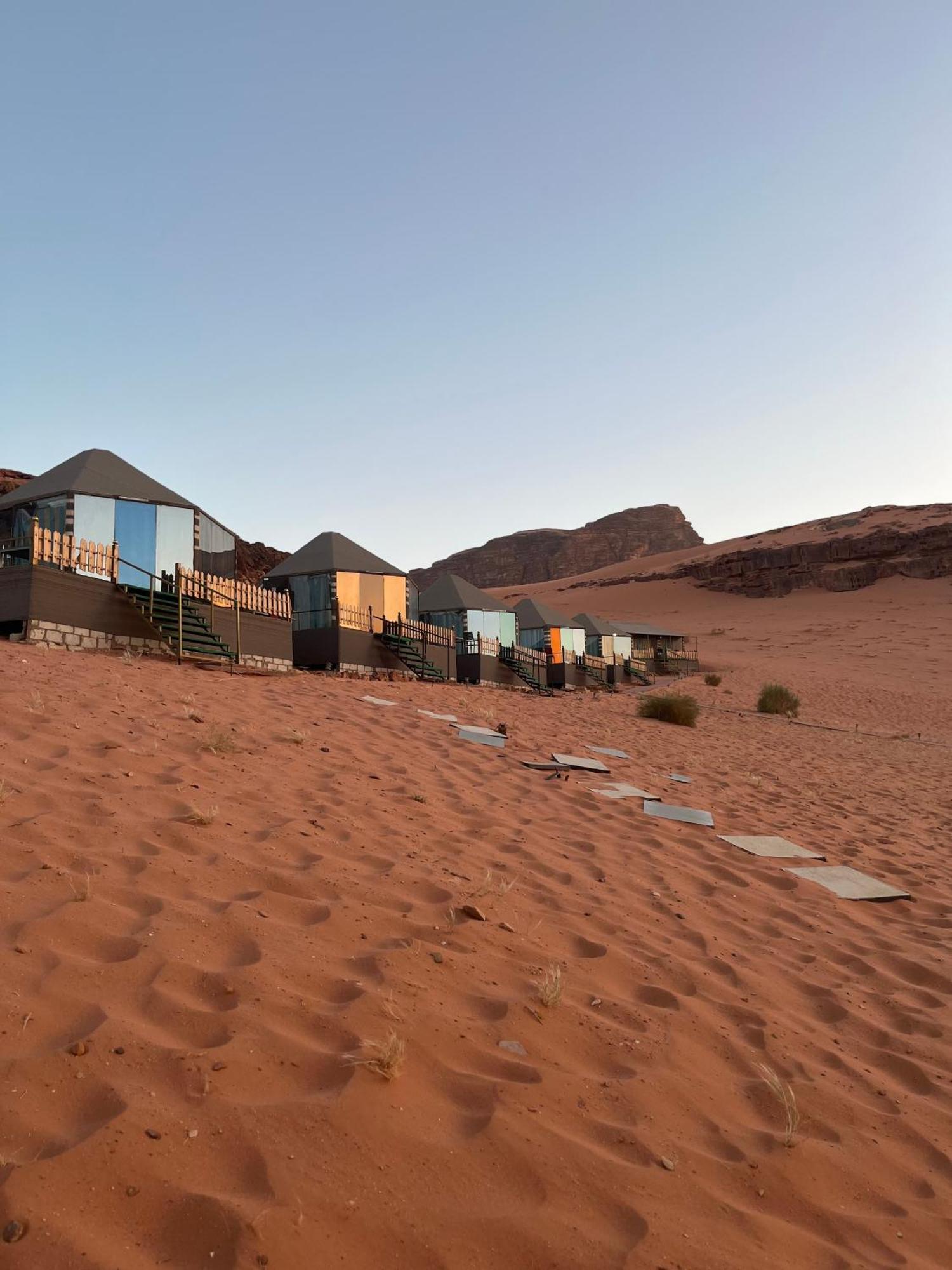 Al Raha Luxury Camp Hotel Wadi Rum Exterior photo